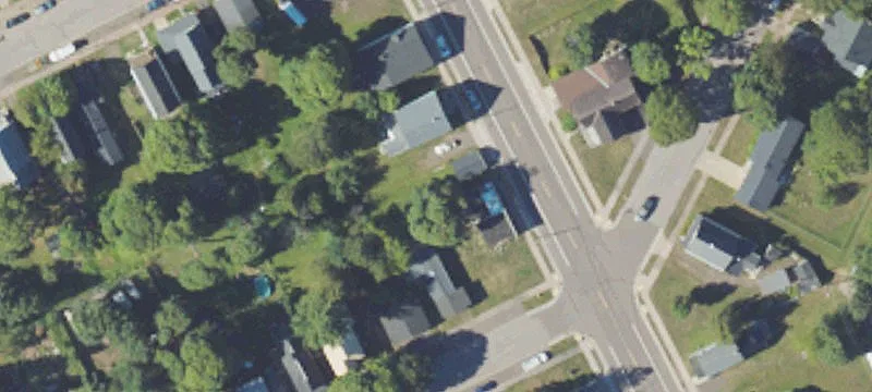 419 Lk Linden Ave