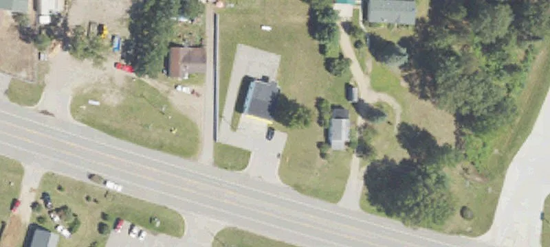 8302 Ludington Dr