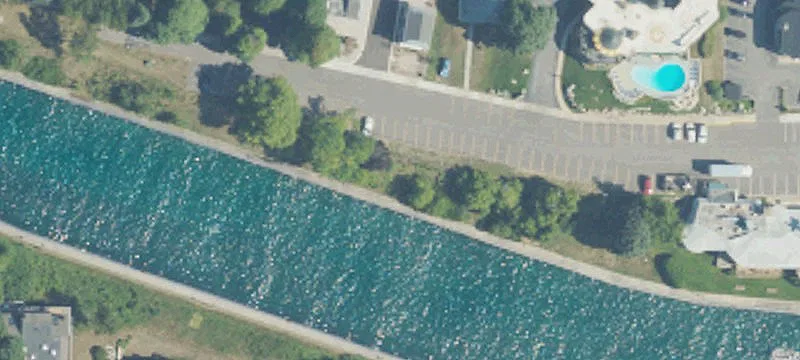 Pne Riv Ln