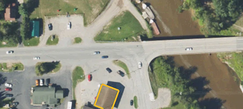 10010 Lakeshore Dr