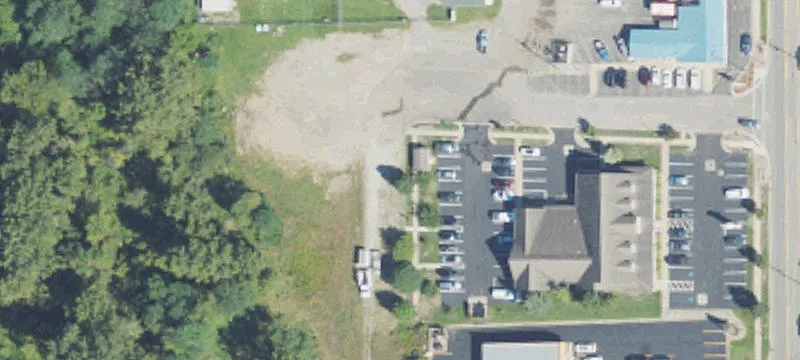 Detroit St