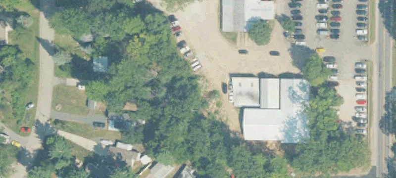 9457 Silver Lk Rd