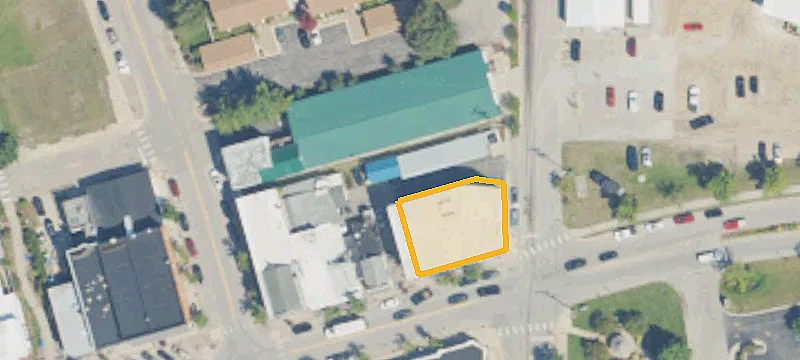 100 Riv St, Unit 101