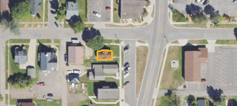 417 Maple St