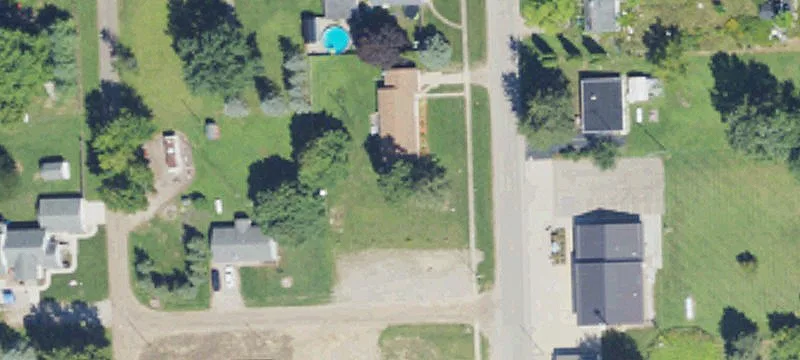 1571 Main St