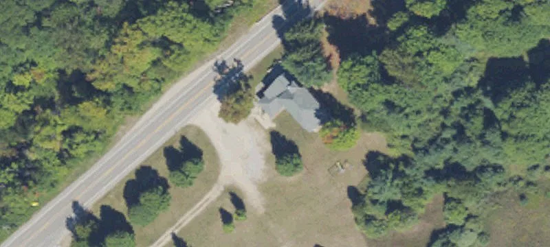 2943 Manitou Trl