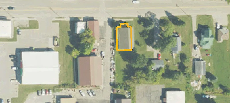 126 Main St
