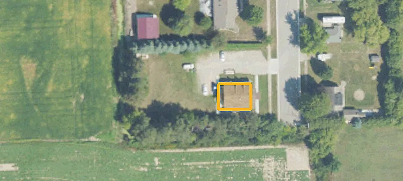 124 Maude St
