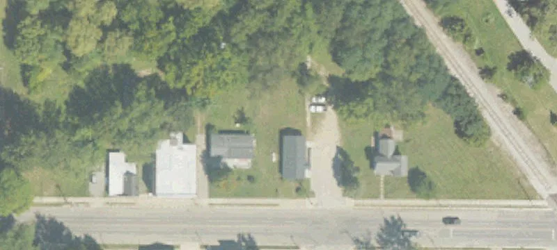 3992 Main St