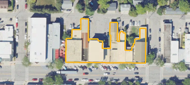 313 Main St