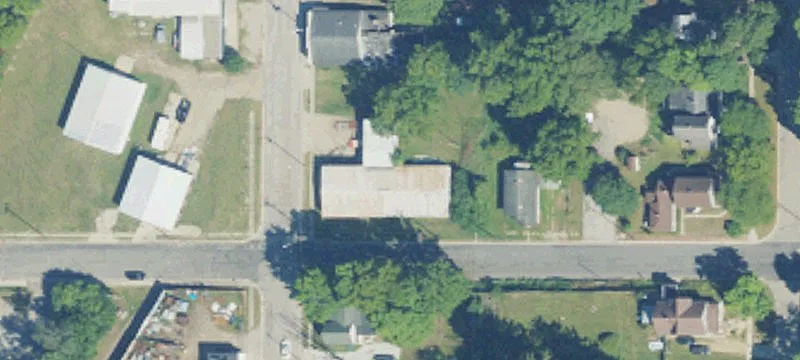 405 Oak St