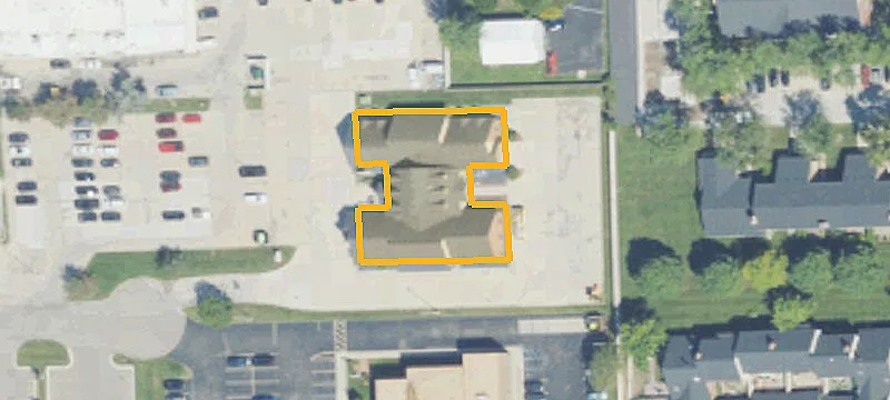 42822 Garfield Rd, Unit 105