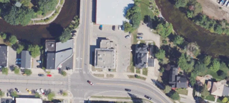 301 Water St