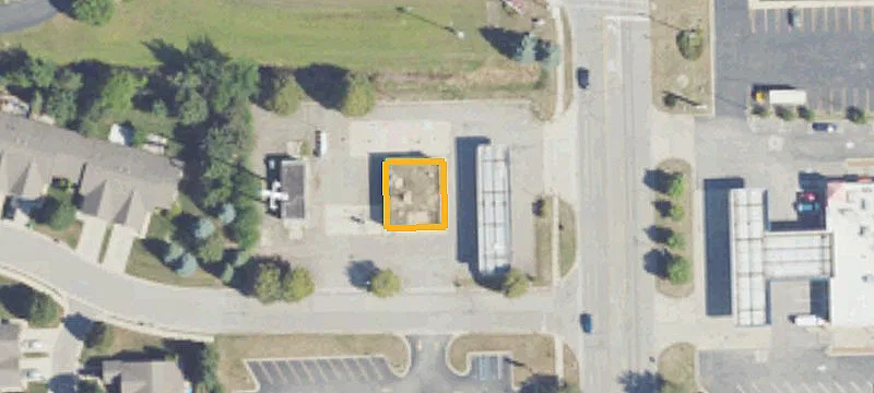 1225 Dexter St