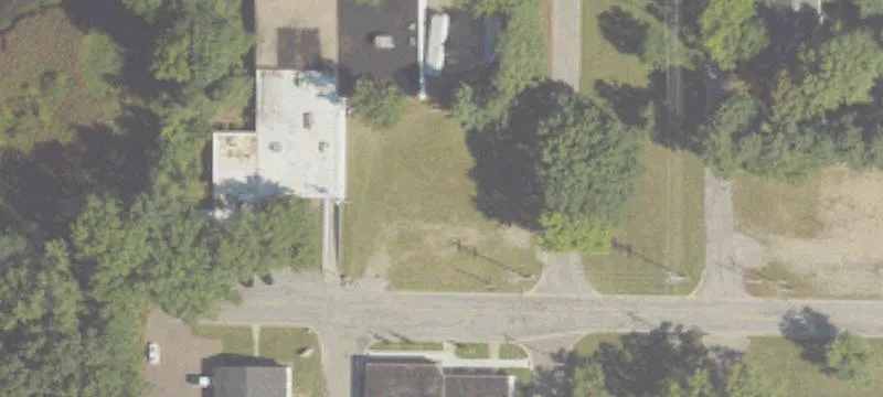 153 Commercial Ave