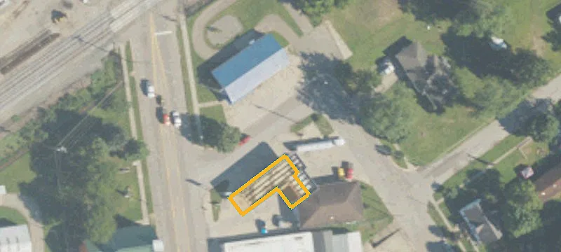 Main St