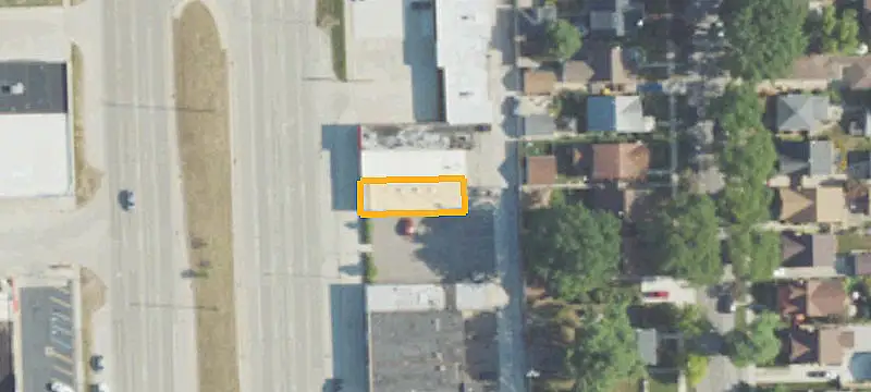 2433 Ft St