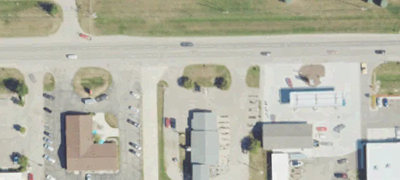 8906 Lansing Rd