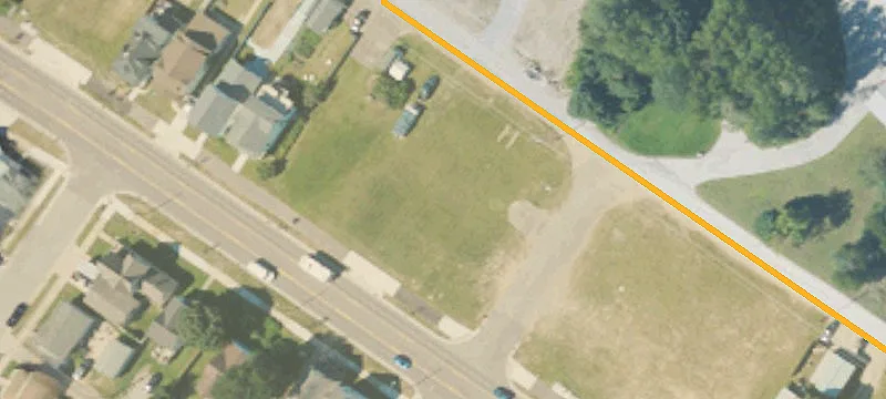 Munising Ave