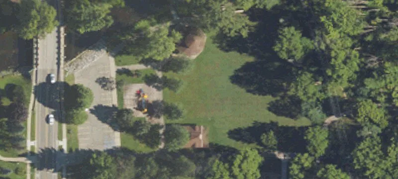 Riverside S Park