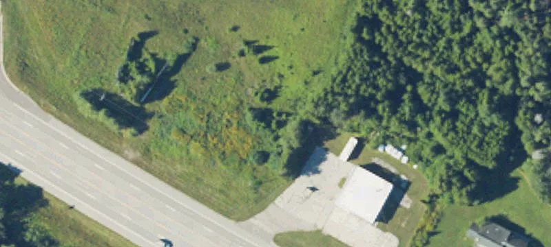 1228 Us Hwy 2nd W