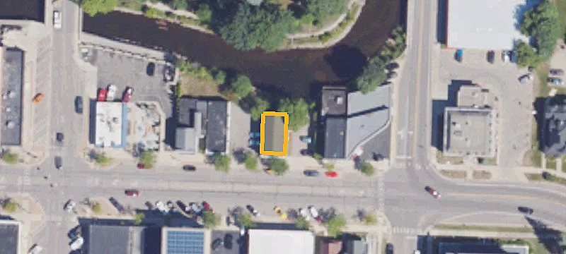 221 Water St