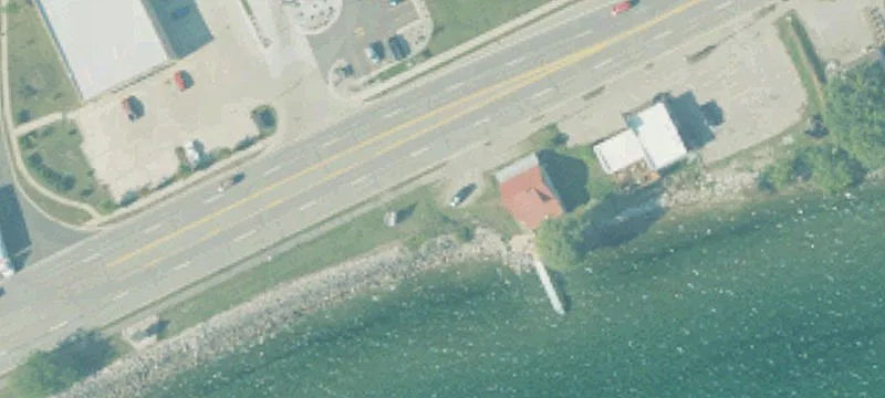 821 Bay St