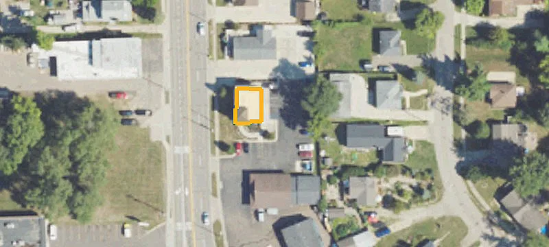 1012 Leroy St
