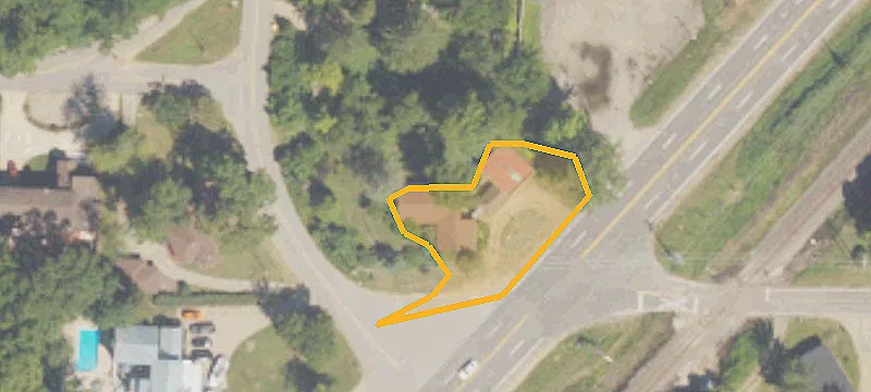 15486 Red Arrow Hwy