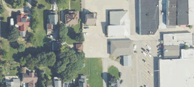 136 Huron Ave
