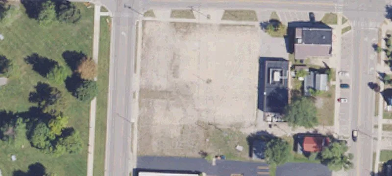 100 Lk St