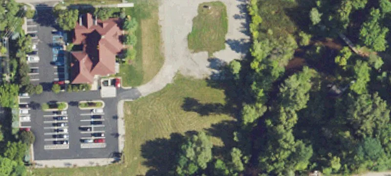 401 Commerce Rd
