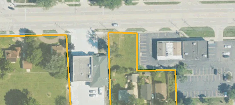 21300 15th Mile Rd