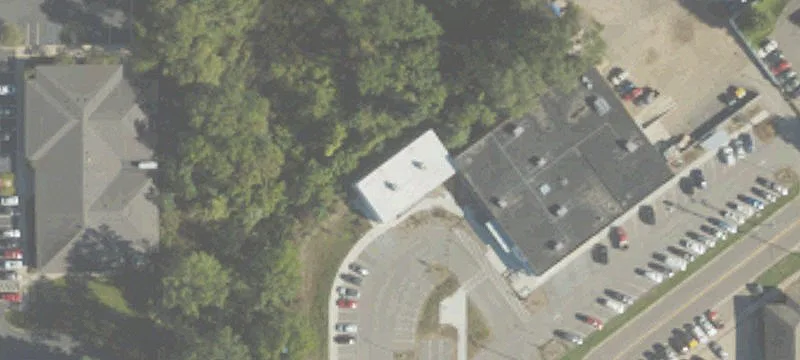 735 Paw Paw Dr