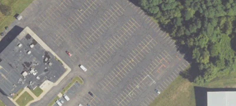 2500 Columbia W Ave