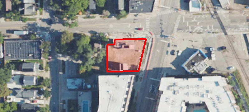 600 Main St