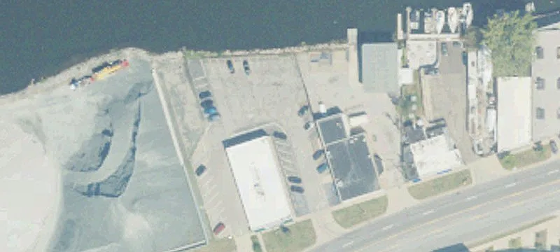 685 Main St