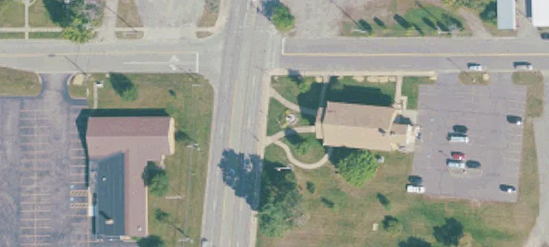 305 Carpenter Ave