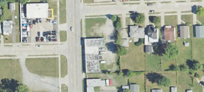 21950 Schoenherr Rd