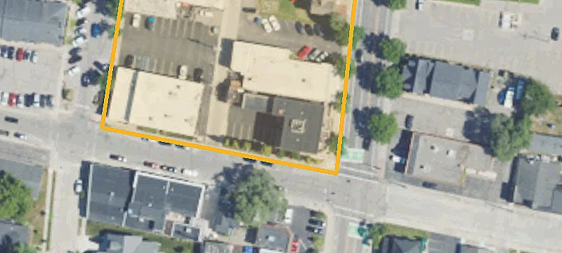 584 Main St