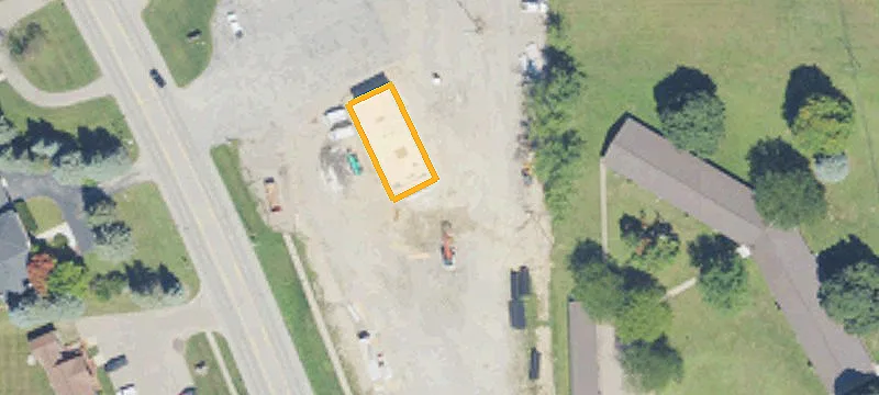 2717 Main St