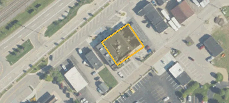 3492 Chicago Dr
