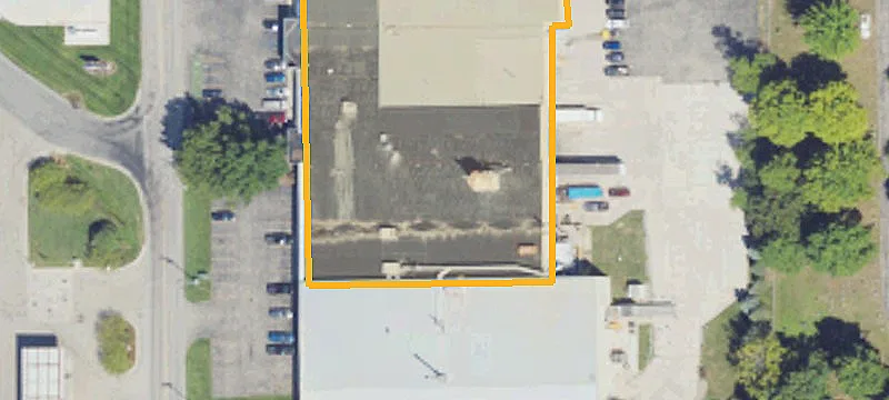 3350 Main St