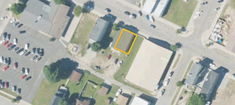 126 Superior St