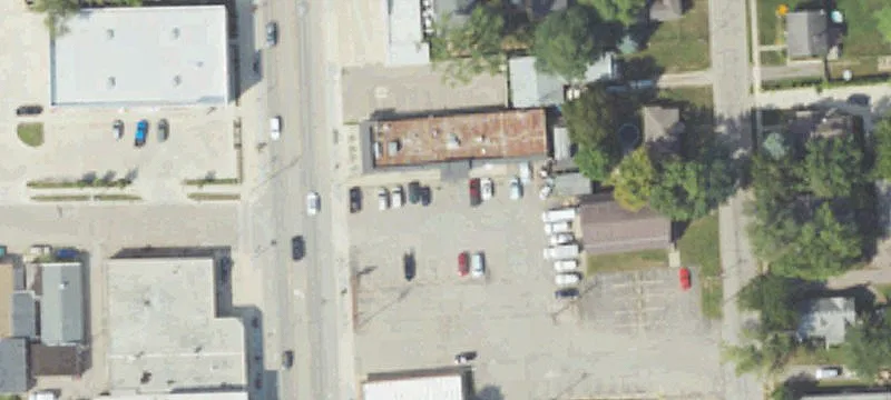 200 Main St