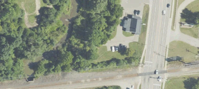 140 Main St
