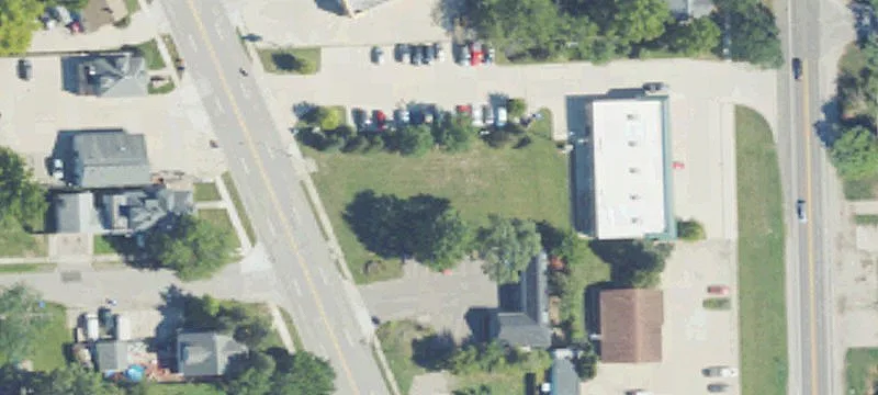 32604 Utica Rd