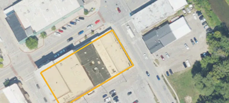 25 Nepessing St