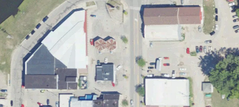 109 Ross St