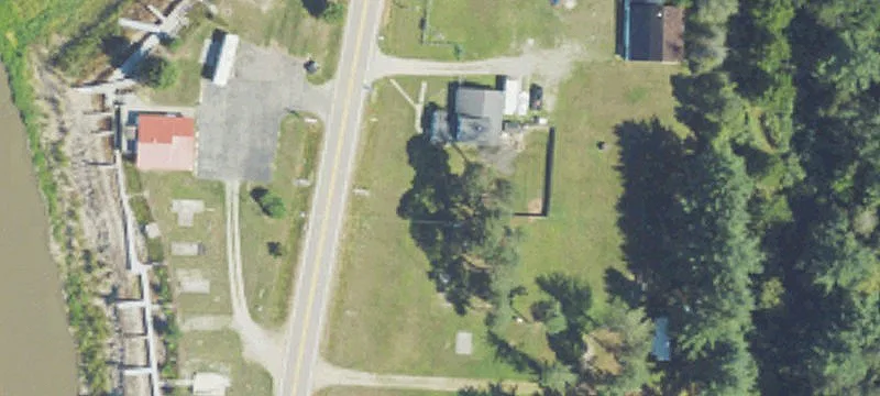 5106 Dundas Rd
